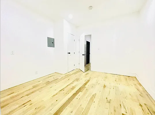 Rented by North East Queens Realty | media 7