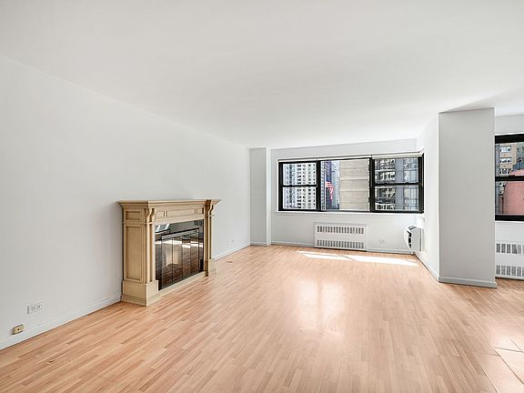 4th image of 357 E 57th St APT 5D