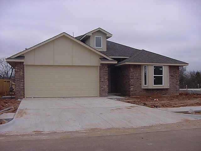 2nd image of 7917 Woodbend Dr