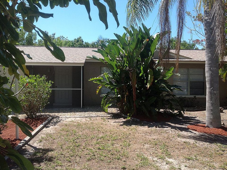1st image of 1142 SE 13th St