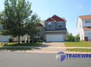 9021 Peony Ln N, Maple Grove, MN 55311