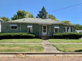 218 W Glover St, Ottawa, IL 61350