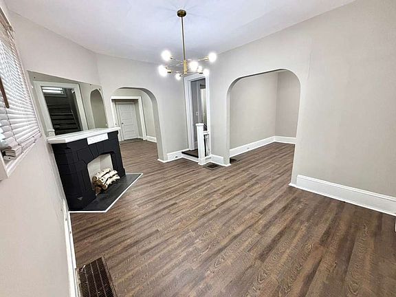 5th image of 6407 Dibble Ave
