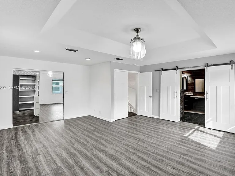 740 Cypress Pointe Dr E — Photo 18
