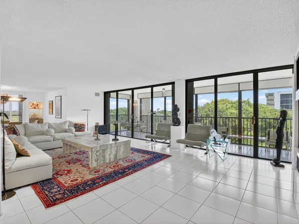 20090 Boca West Drive #354, Boca Raton, FL 33434