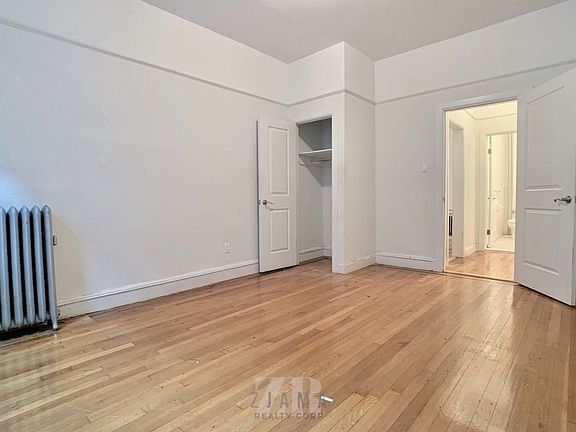 5th image of 1289 Union St APT 4A