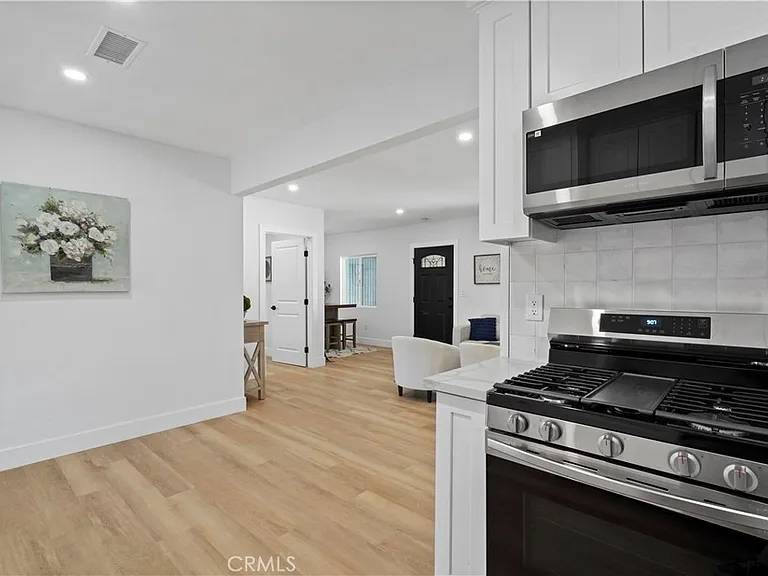 856 Newton St #856 — Photo 34