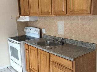 67 Peck St APT 2, Attleboro, MA 02703