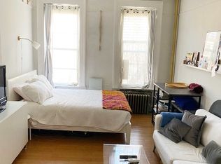 83 Greenpoint Ave APT 3D, Brooklyn, NY 11222