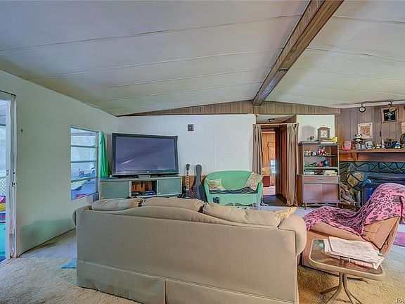 2nd image of 4016 N Elwyn Point