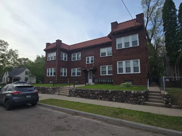 1357-59 5th Ave, Rockford, IL
