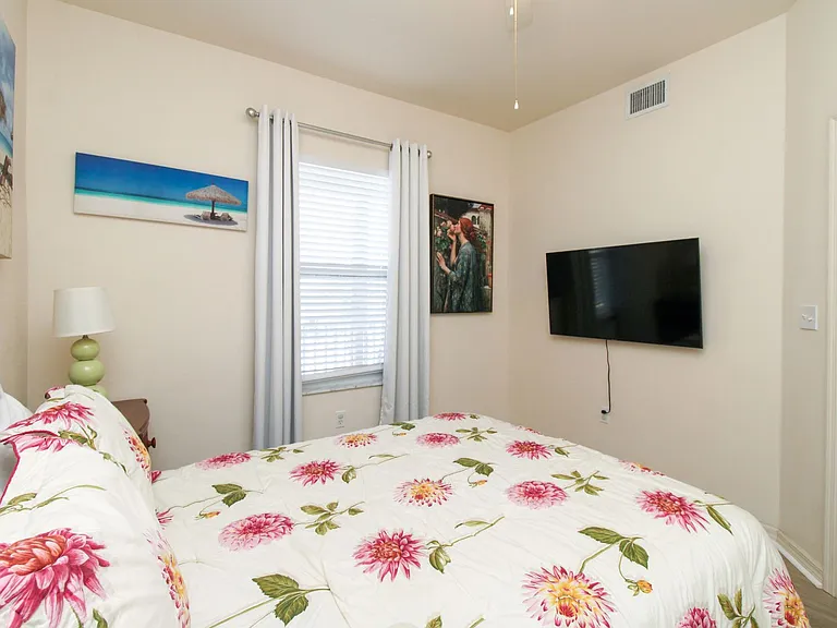 519 Roma Ct #3206 — Photo 24
