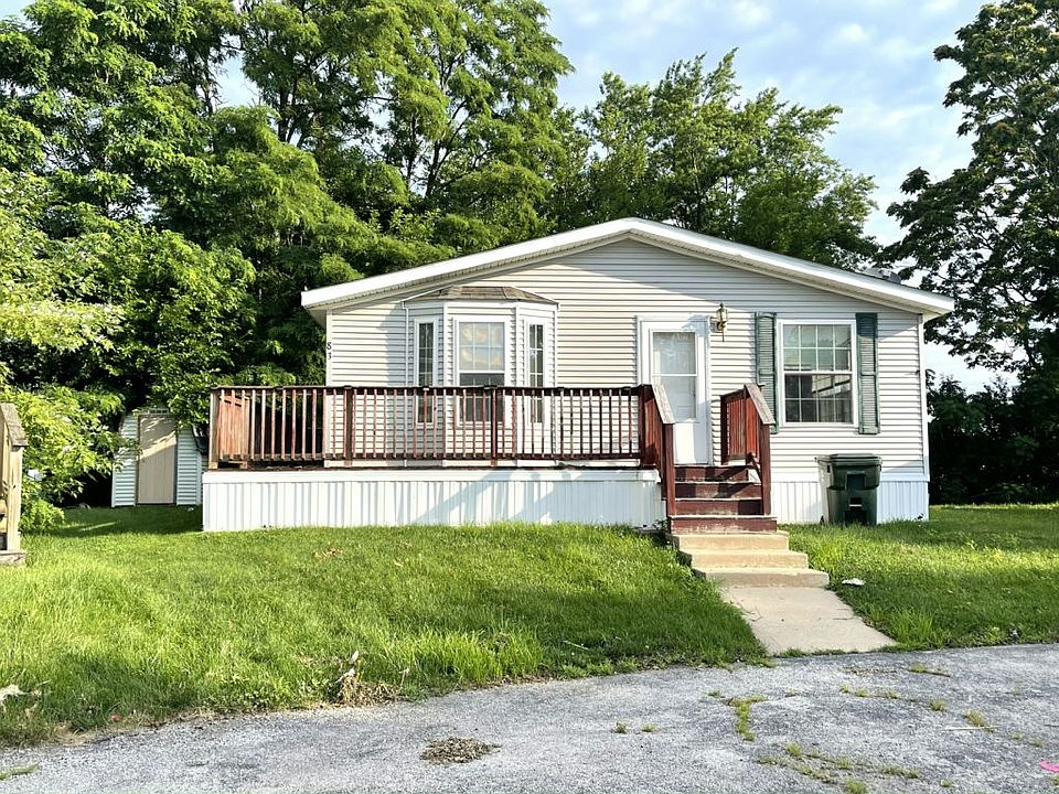 1st image of 83 Brenner Ct