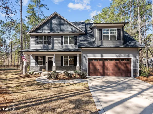 30260 E Lake Road, Wagram, NC 28396