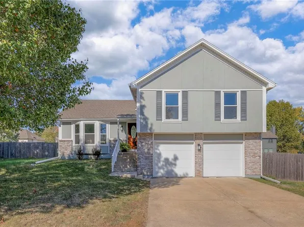 7208 E 134th Ter, Grandview, MO 64030