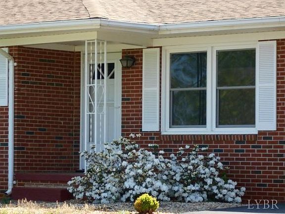 2nd image of 65 Frost Dr