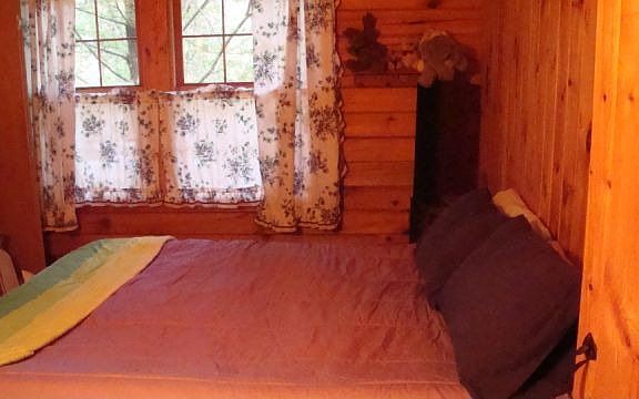 5th image of 24 Pine Ln