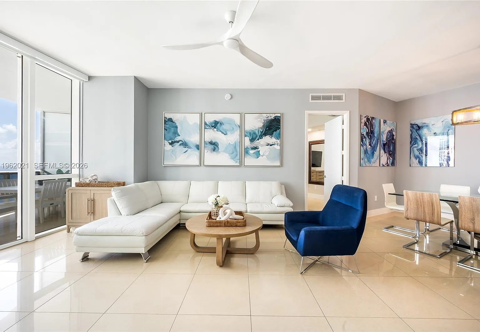 Tdr Tower Ii Condo — Photo 3