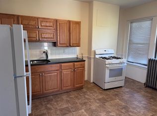 556 Main St APT 12, Malden, MA 02148