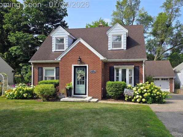 7551 Forest St, Dexter, MI 48130