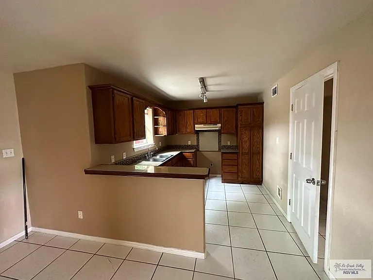 3527 Rey Carlos Dr — Photo 7