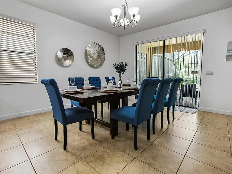 Moon Valley Dr — Photo 10