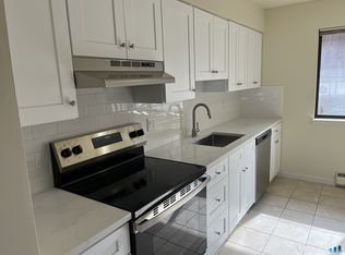 6 Bouton St E #4, Stamford, CT 06907