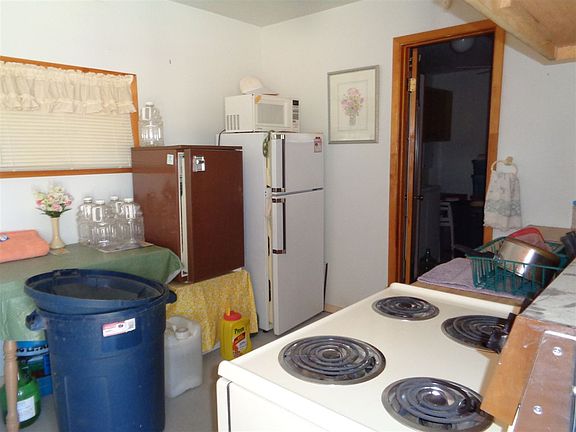 4th image of 13583 E 47th Dr
