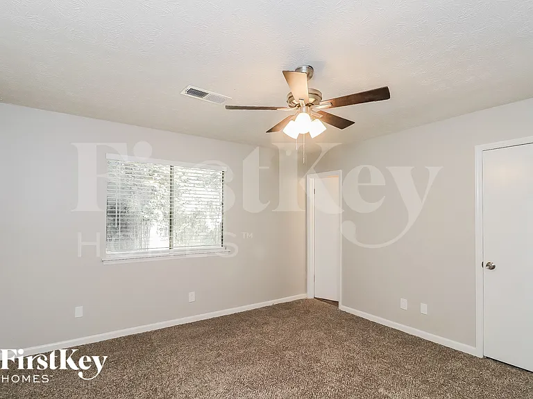 4665 Jamerson Forest Pkwy — Photo 12