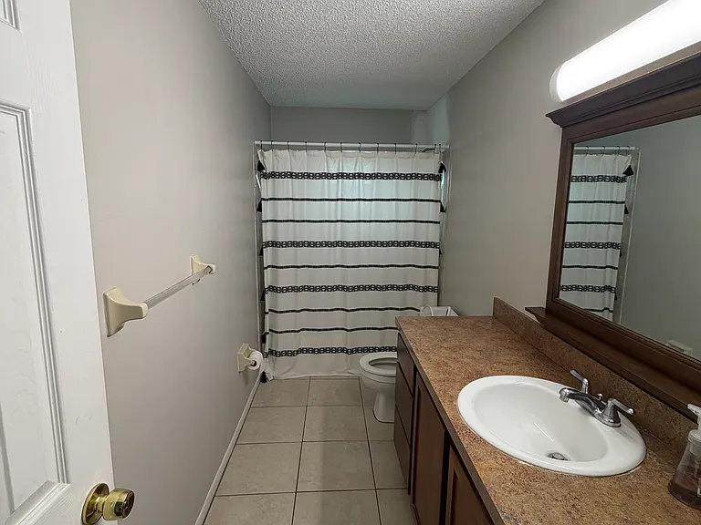 208 Arricola Ave #A — Photo 5