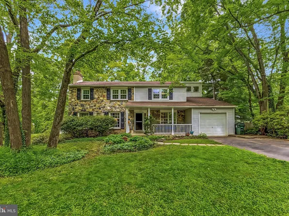 409 Bickmore Dr, Wallingford, PA 19086