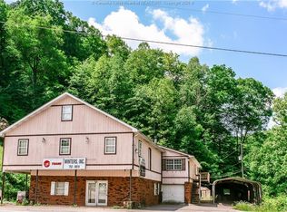 6537 Old Logan Rd, Pecks Mill, WV 25547