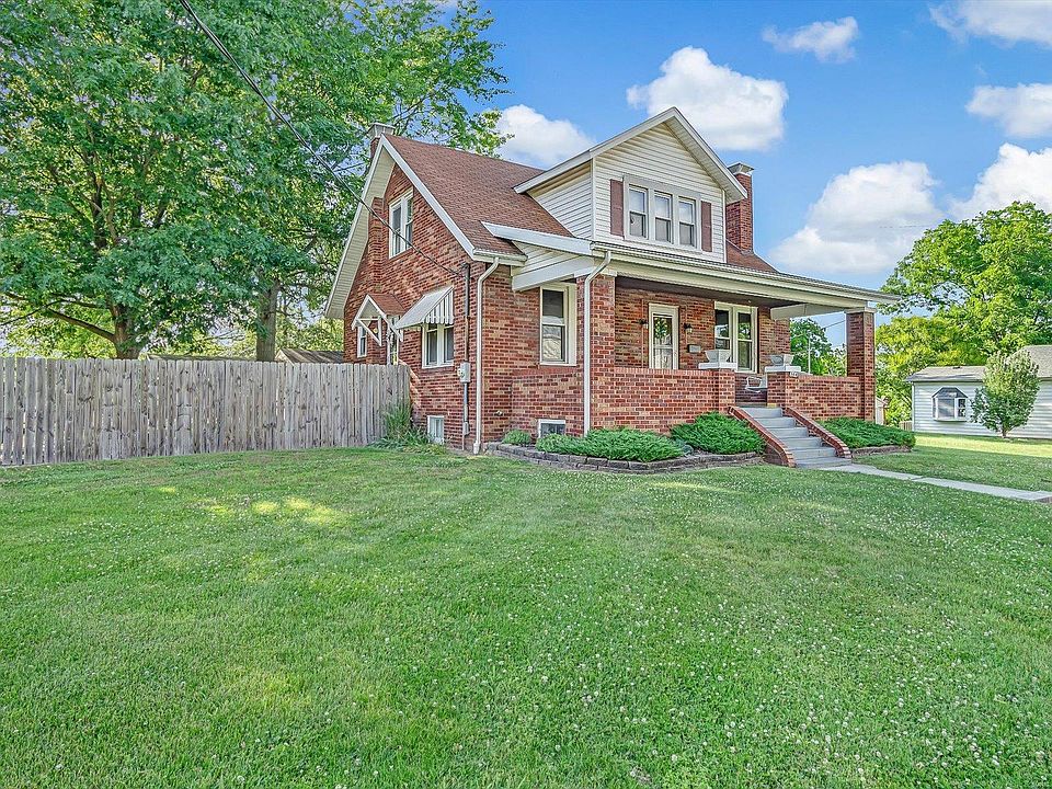 308 S Johnson St, New Athens, IL 62264 Zillow
