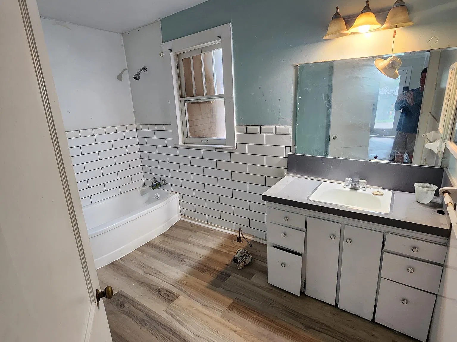 4 bed, 2490 sqft, $1,500 — Photo 4