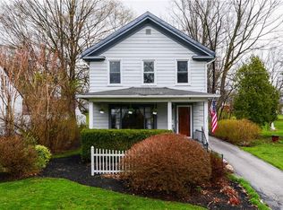 8293 Water St, Garrettsville, OH 44231