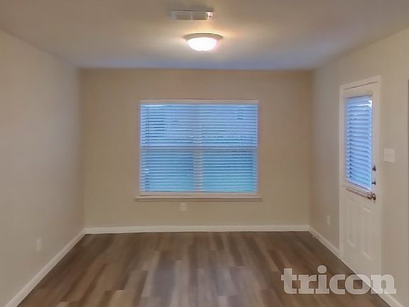 4th image of 14210 Bridgeview Ln