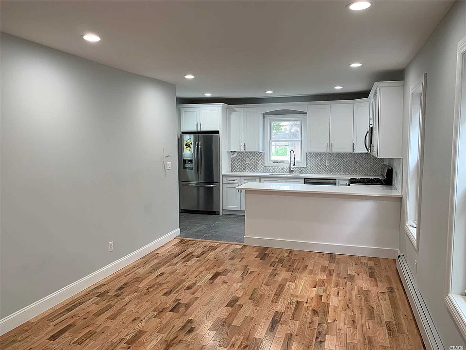 1st image of 109-22 157th St