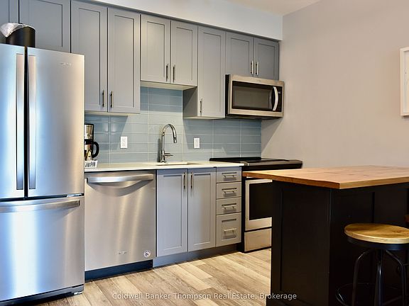 2nd image of 25 Pen Lake Point Rd #21