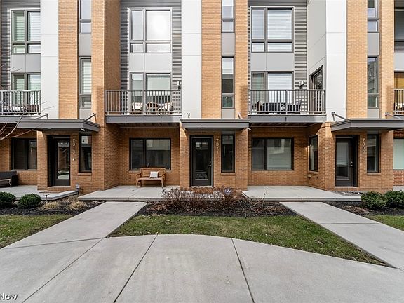 2nd image of 7311 Catlin Ct