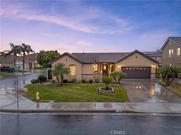 5993 Redhaven St, Corona, CA 92880