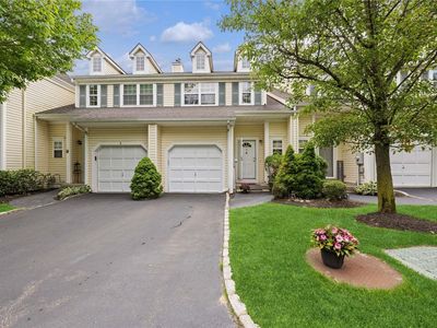 5 Chelsea Drive #5, Smithtown, NY, 11787