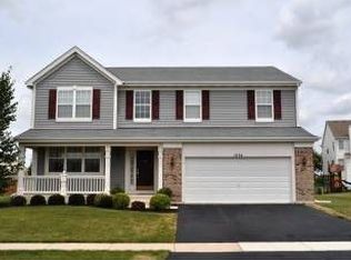 1034 Birchwood Dr, Hampshire, IL 60140