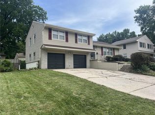 5031 N Woodland Ave, Kansas City, MO 64118