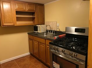 6404 Myrtle Ave, Ridgewood, NY 11385