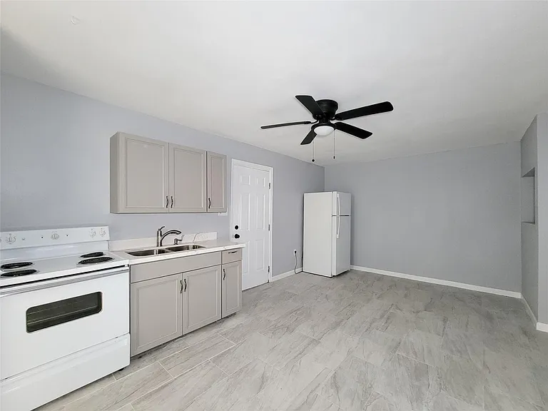 5103 Karu Dr #A — Photo 8