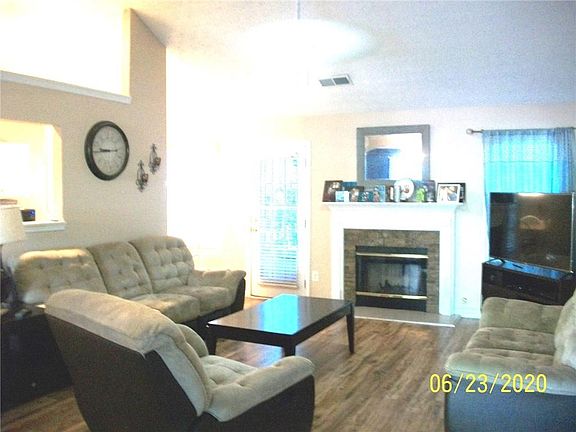 3rd image of 2300 Landrum Ct