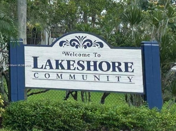 1080 N Franklin Ave #1080J