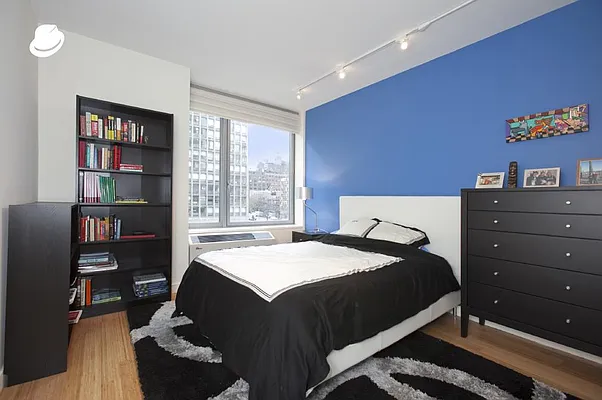 Rented by Level Group | media 18