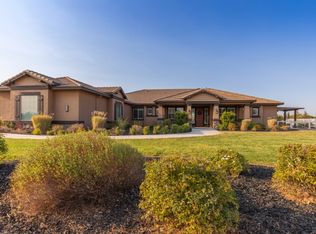 12941 Riding Trail Dr, Wilton, CA 95693