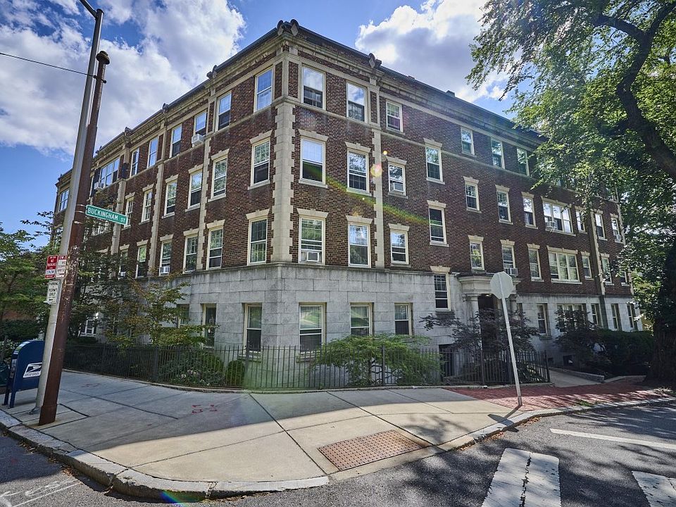 1st image of 86 Buckingham St APT 23